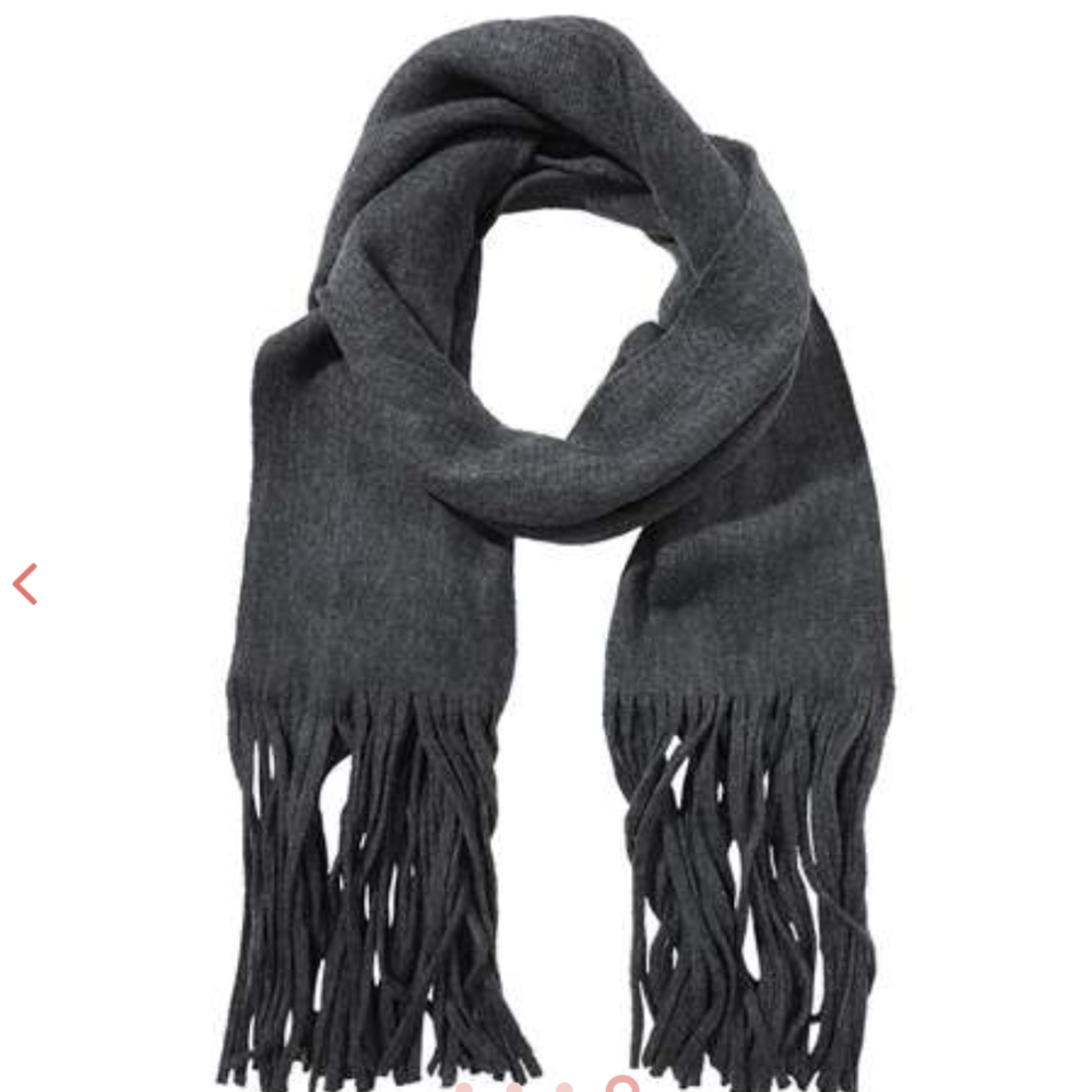 NWT Lucky Brand Dark Grey Solid Brushed Fringe Scarf in Charcoal Grey